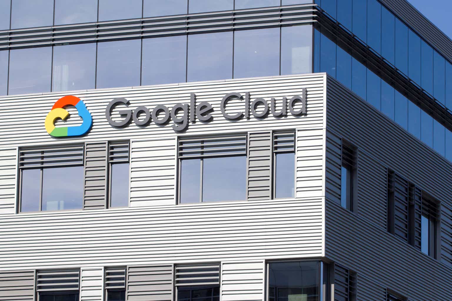 Alphabet: Google Cloud Is Taking Market Share From AWS And Azure