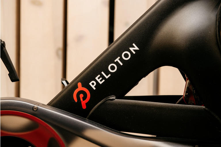 New Peloton Holiday Ad Ignites Online Controversy