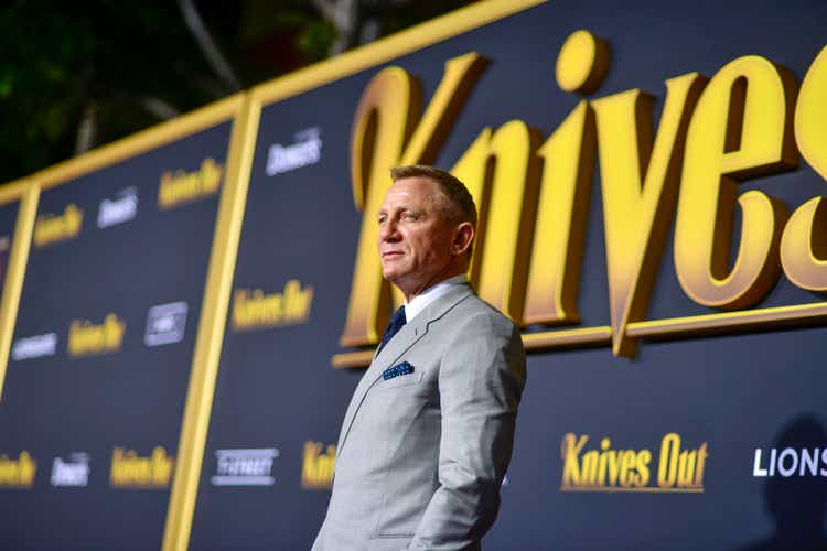 Premiere Of Lionsgate"s "Knives Out" - Red Carpet