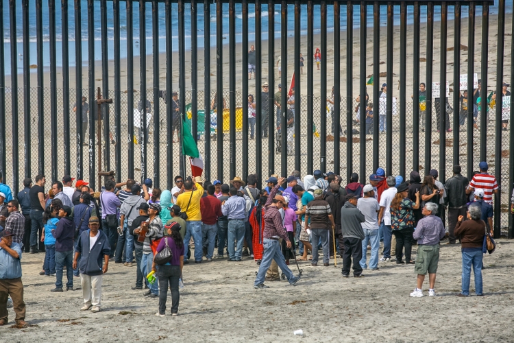 New immigration order will see border action from Biden (NYSE:CXW) - Vimarsana News