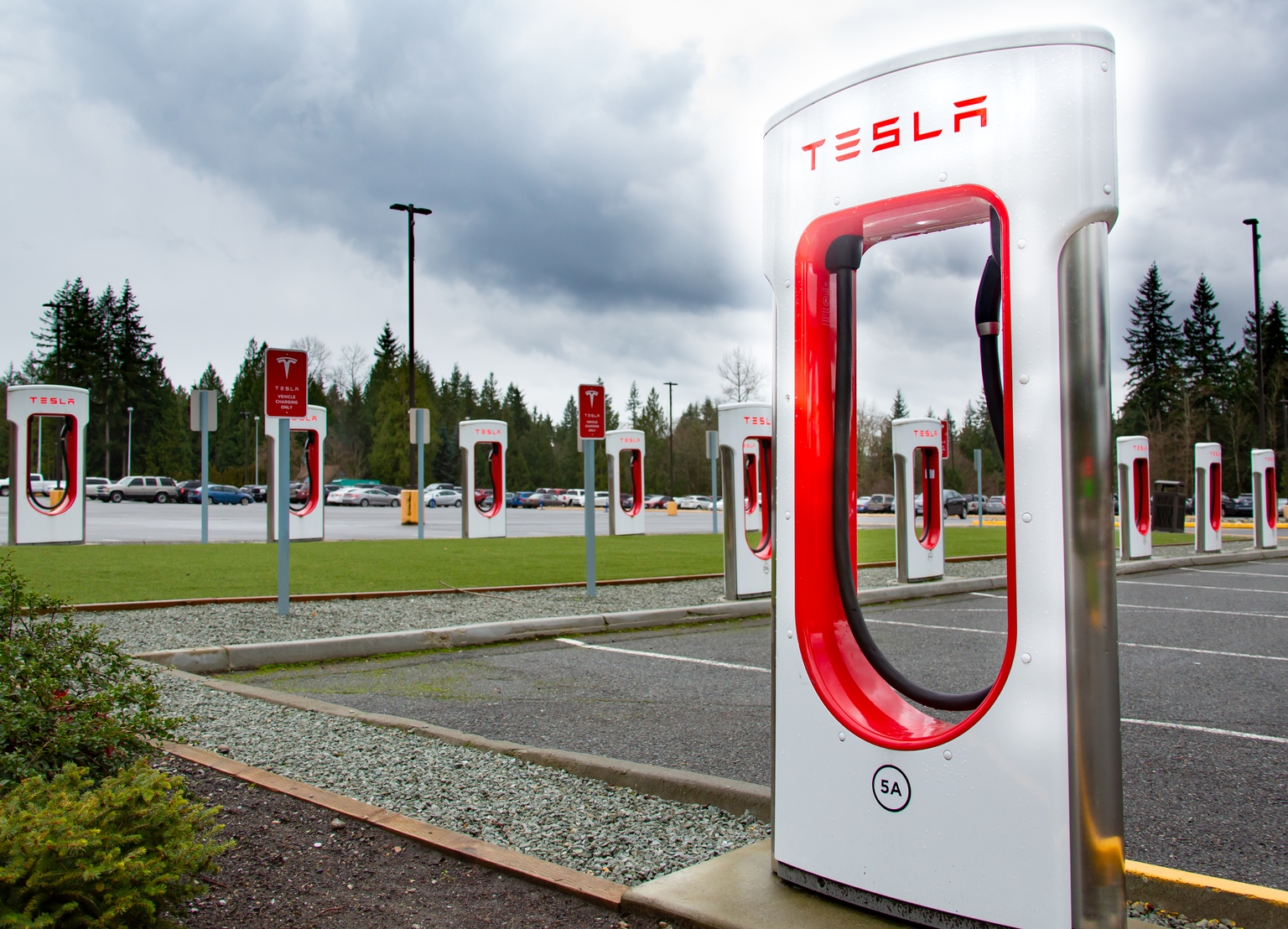 Tesla Q3 Preview: Flying Cars Cannot Justify This $1.4 Trillion Valuation