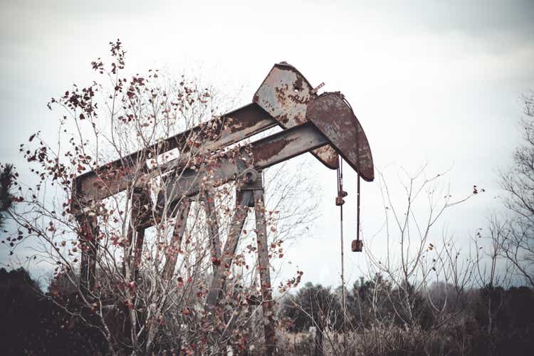 Rural Texas - Rusty abandonded oil pumps