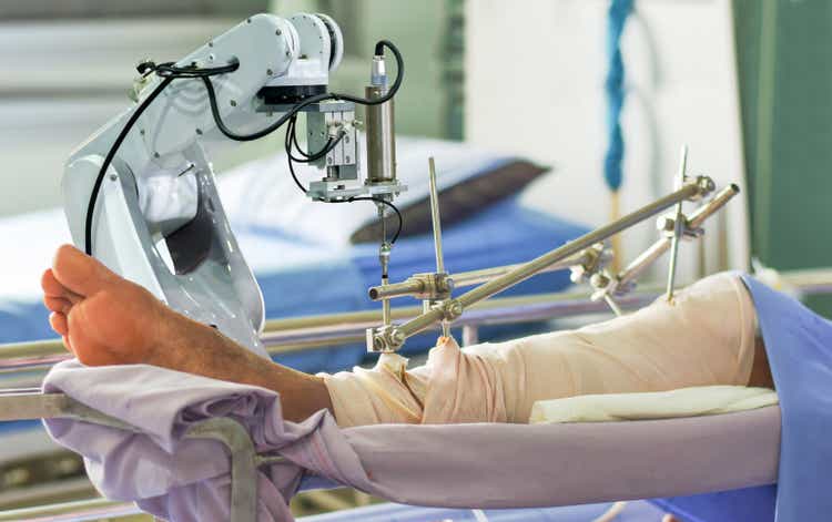 Medical robot arm the technology artificial intelligence patient treatment