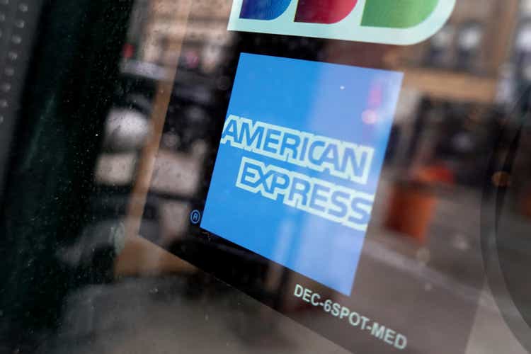 American Express stock dips, Q3 includes largerthanexpected credit