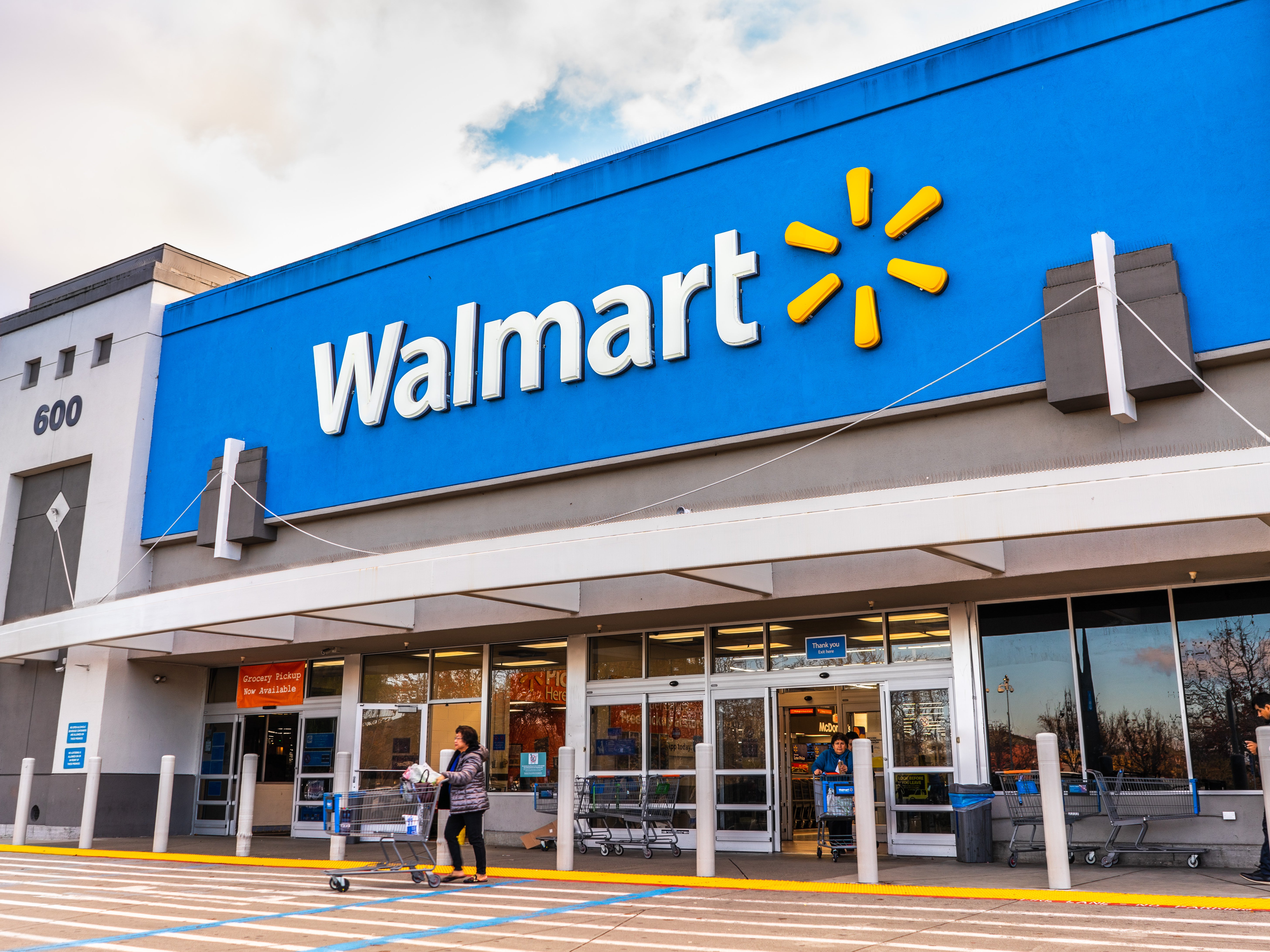 Real Estate Income from Walmart Properties