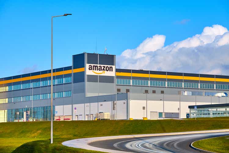 Amazon Robotics e-commerce center in Kolbaskowo is among the largest structure of this kind in Poland and Europe.