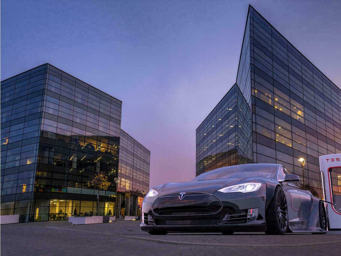 Where Will Tesla Stock Be In 10 Years? Software Will Define Success (NASDAQ:TSLA) | Seeking Alpha