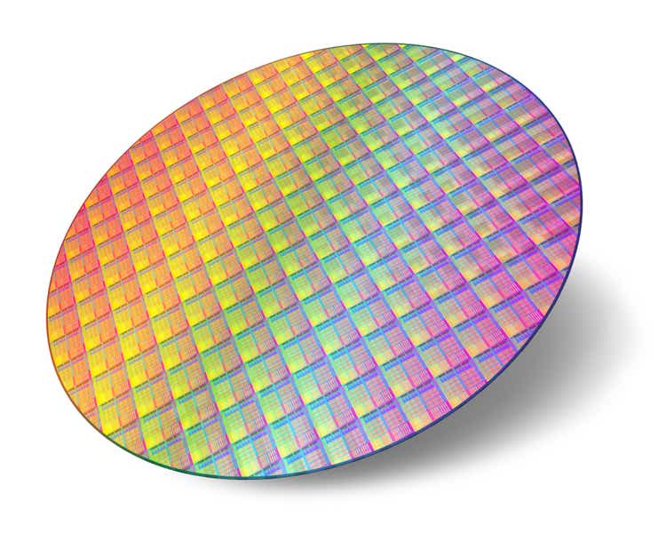 Silicon wafer with processor cores