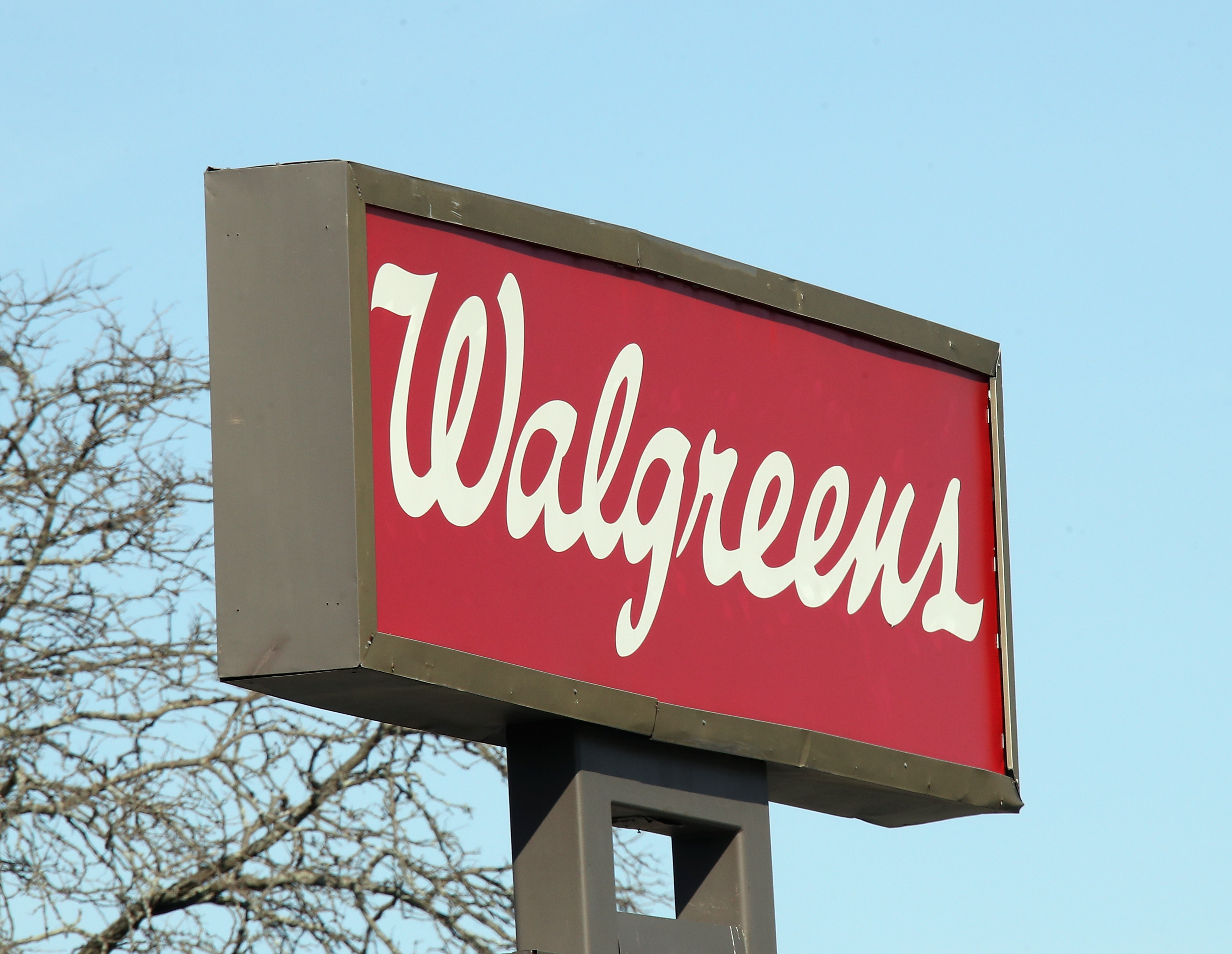 Walgreens CIO leaves; former Express Scripts CIO hired as consultant:  report