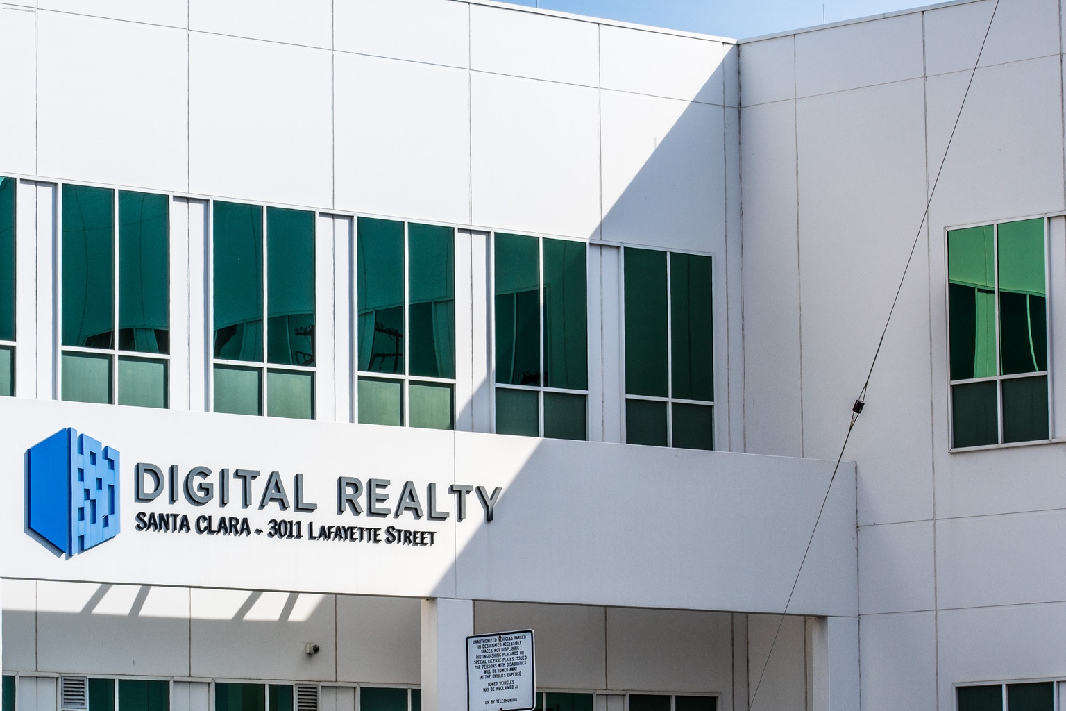 Digital Realty Executes Strategic AI Buildout Retrenchment