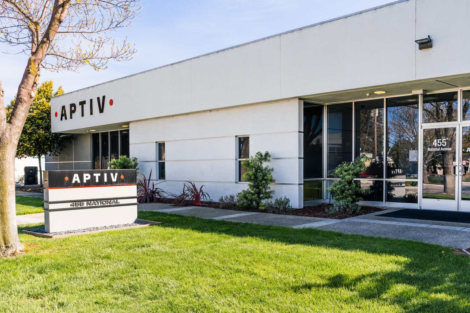 Aptiv Has A Solid Market Position But Is Still Too Expensive