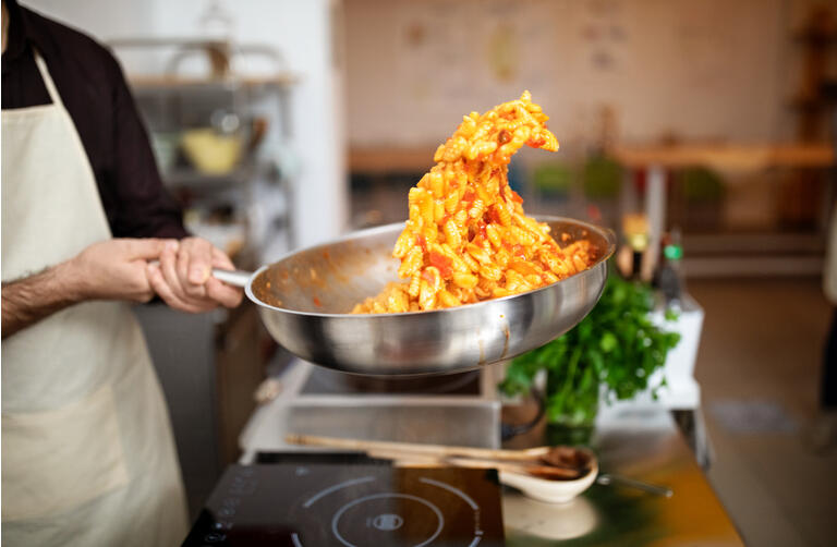 Noodles & Company Stock (NDLS) Steep Valuation For Growth Potential