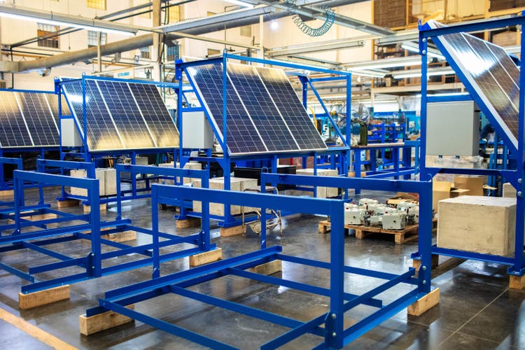 Interno di una fabbrica di fabbricazione e lavorazione