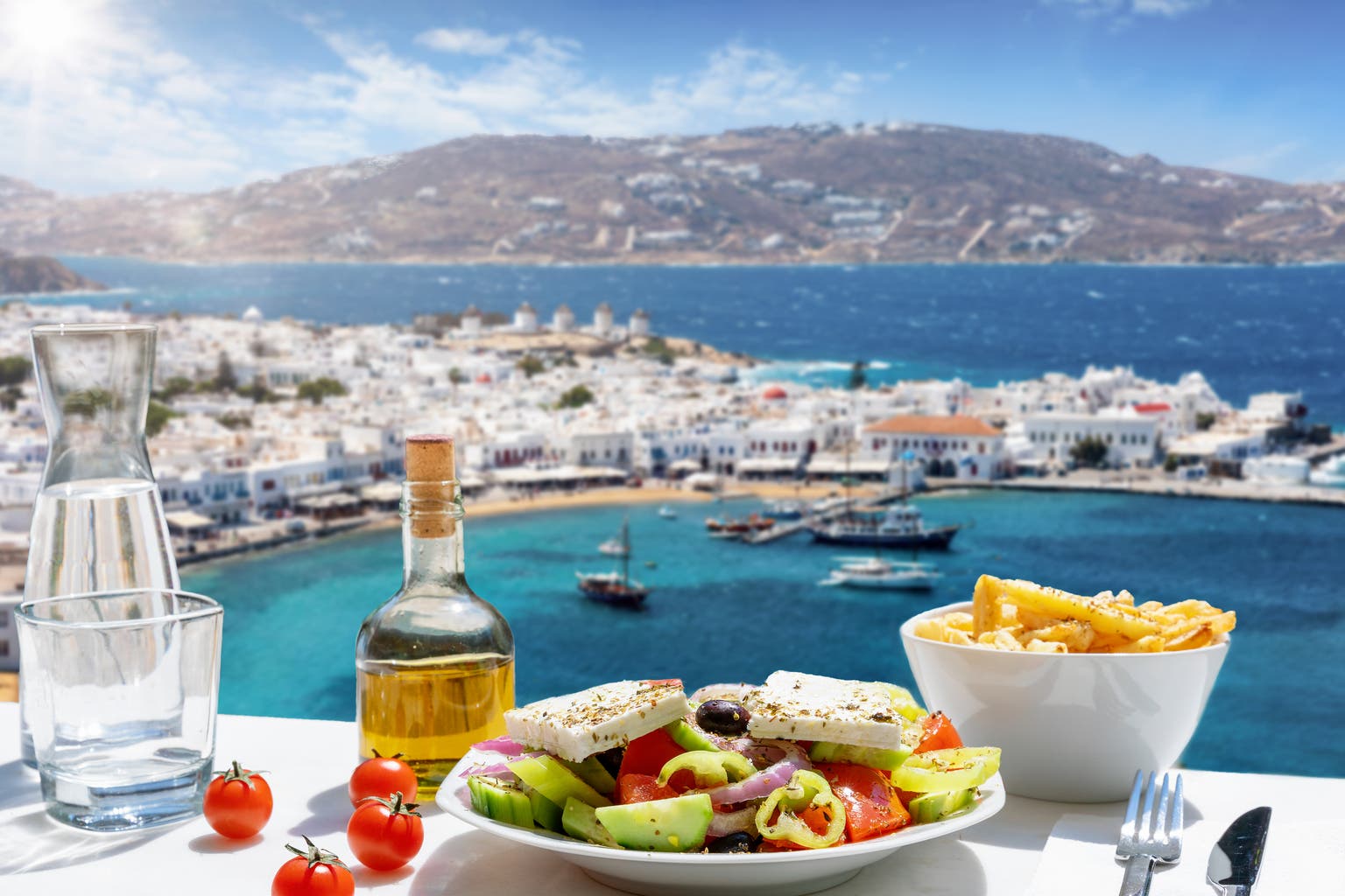 CAVA Group: Industry-Leading Growth In Q1 Raises Long-Term Questions