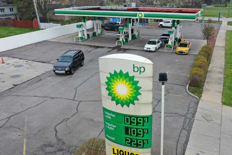 BP to simplify business, become more pragmatic, CEO tells Reuters (NYSE:BP)