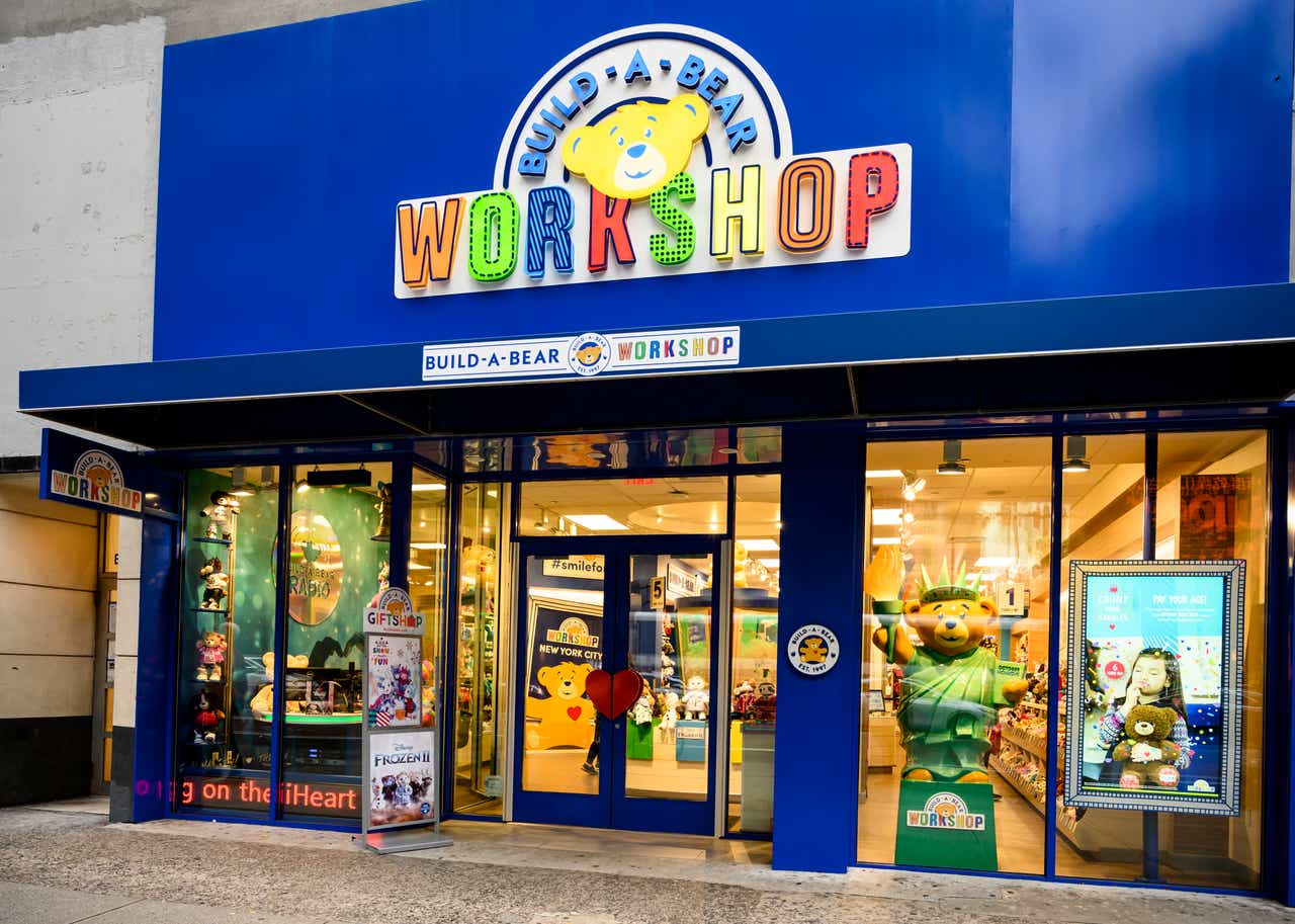 Build-A-Bear Workshop: An Undervalued Investment Opportunity (NYSE:BBW)