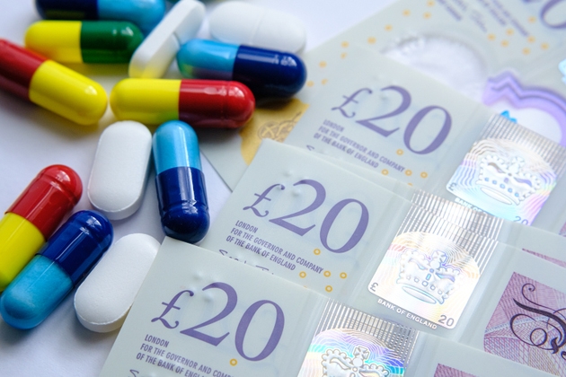 UK to pay 25% more for new drugs under deal with US