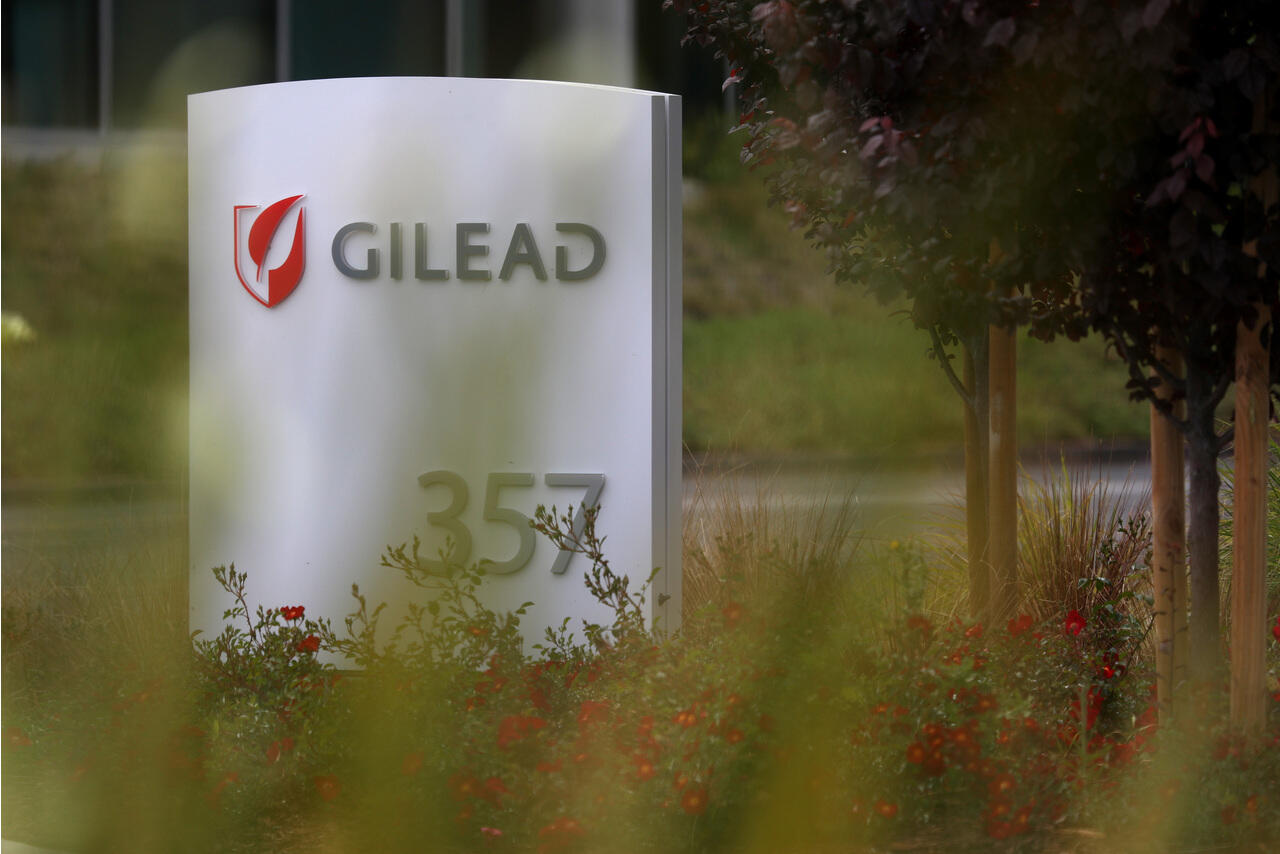 Gilead company Kite seeks FDA label expansion of Yescarta in large B