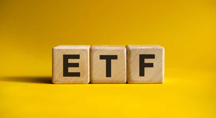 ETF text on a yellow background on wooden cubes