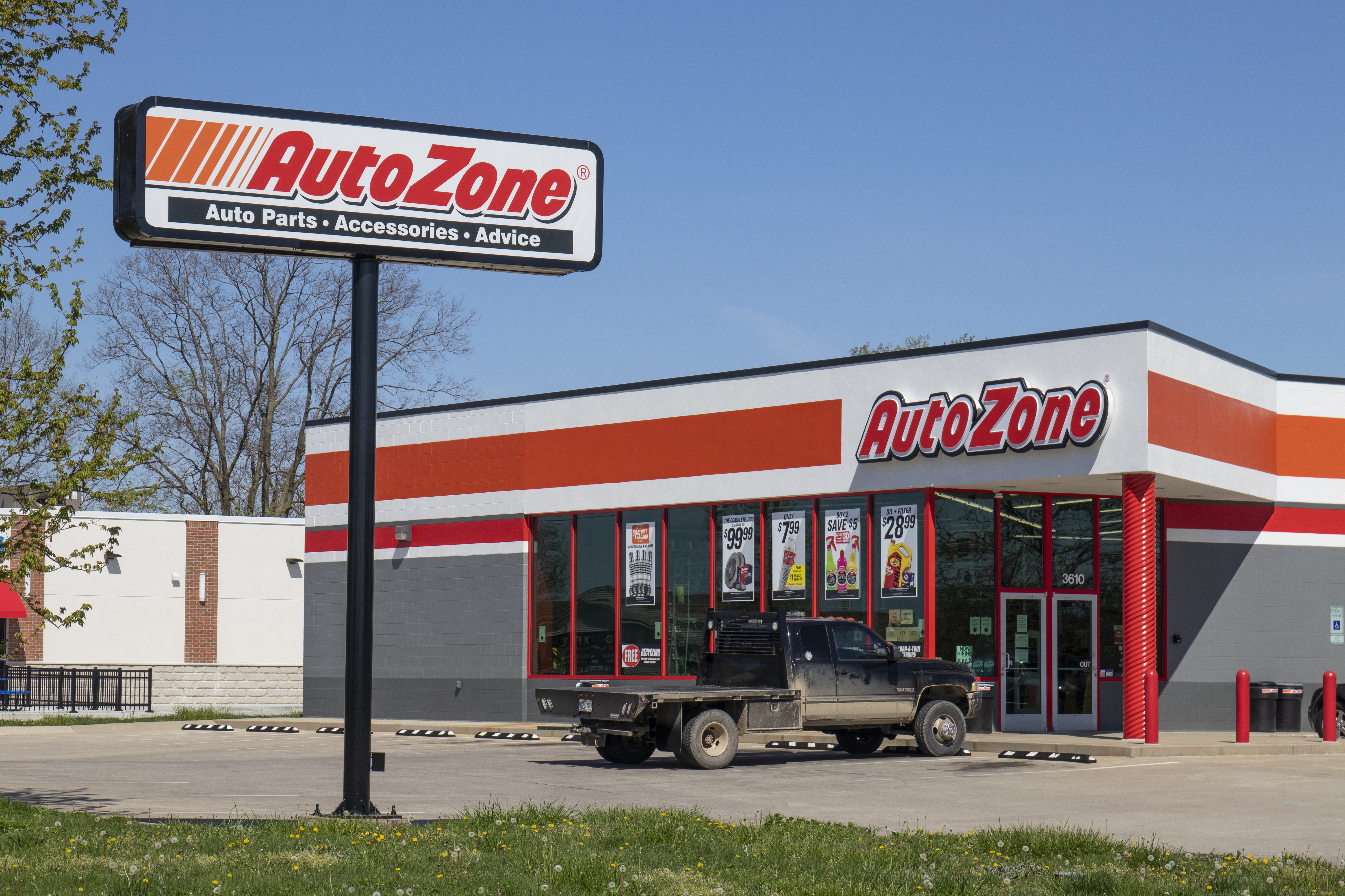 Autozone parts shop