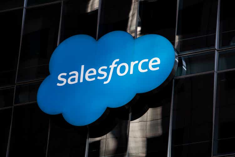 Salesforce likely to show ‘increased deal stability’ in Q1, Wedbush says (CRM)