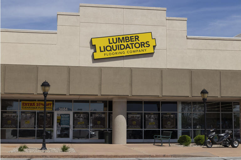Lumber Liquidators Sales Growth Sluggish, Could Benefit From Tariff