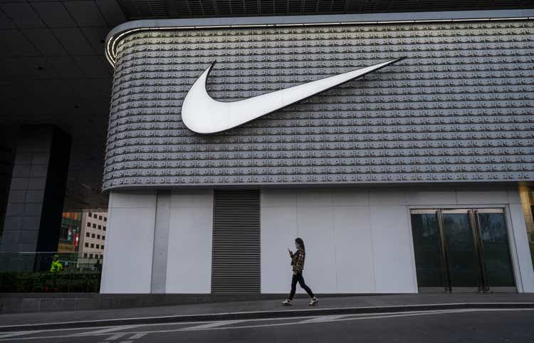 Nike loses bull rating at Erste Group due to concerns about China sales ...