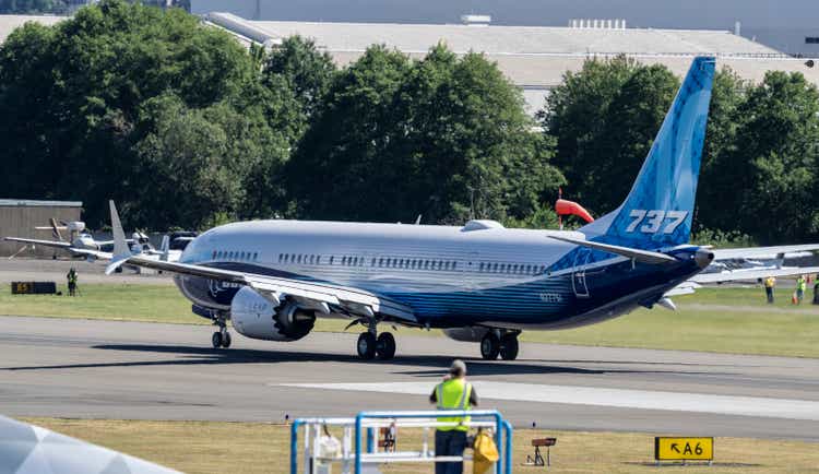 Boeing"s 737 Max 10 Takes First Flight