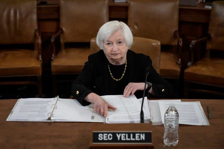 Wall Street Breakfast Podcast: Yellen Warns US Could Default | Seeking ...