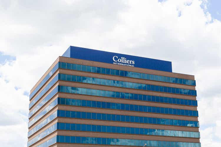 Colliers International Office Building in Mississauga