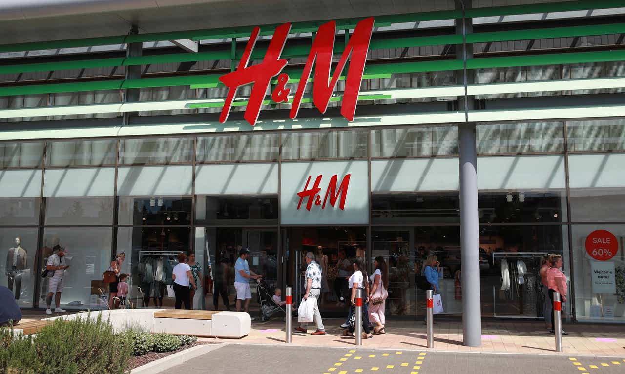 Table Bay Mall - H&M's summer sale is on! Get up to 50%