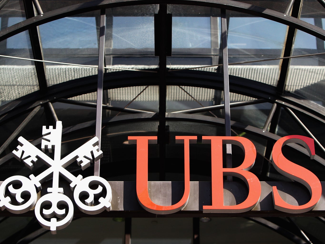 UBS closes takeover of rival Credit Suisse