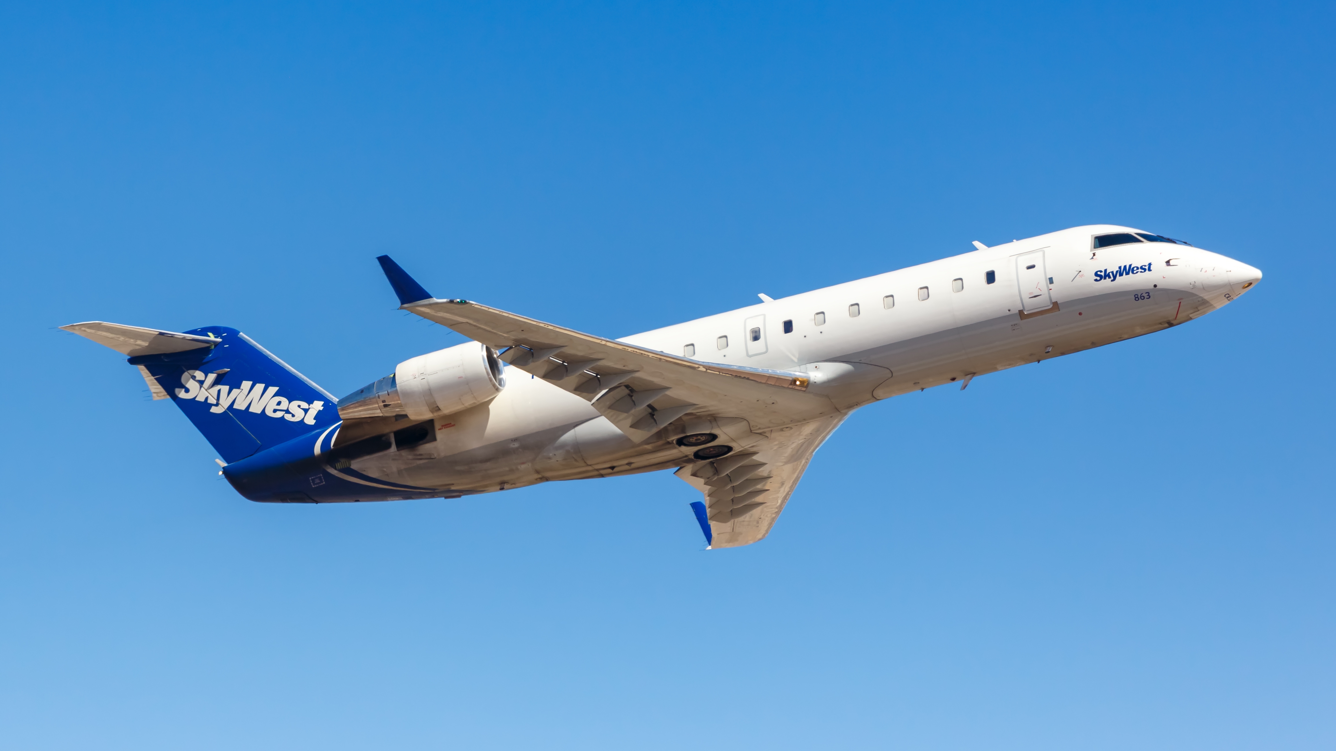 SkyWest Stock Shines Amidst Bleak Regional Airline Industry Reality (NASDAQ:SKYW) | Seeking Alpha