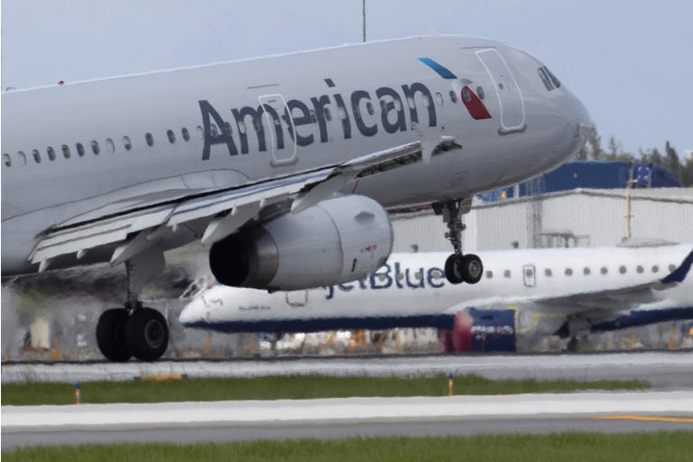 American Airlines Has Problems On Top Of Problems (NASDAQAAL