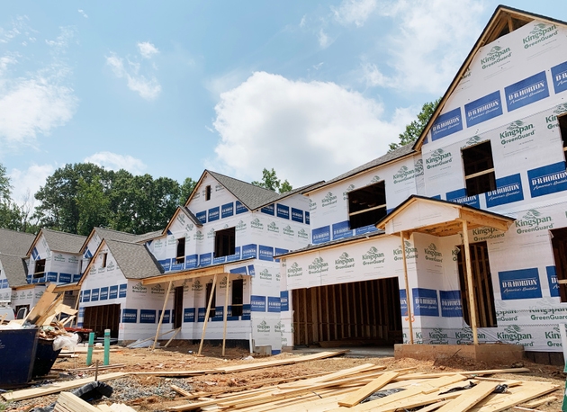 Quant check on housing stocks after affordable housing bill advances (DHI:NYSE)