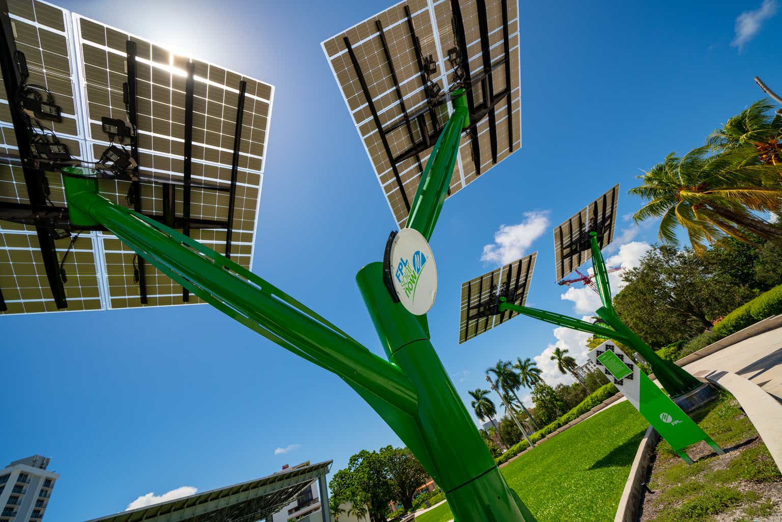 NextEra Stock: Buy NEE On FP&L Drama