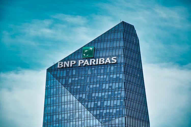 The Diamond Tower, Torre Diamante or Diamantone skyscraper. Italian headquarter building of the French international banking group, BNP Paribas