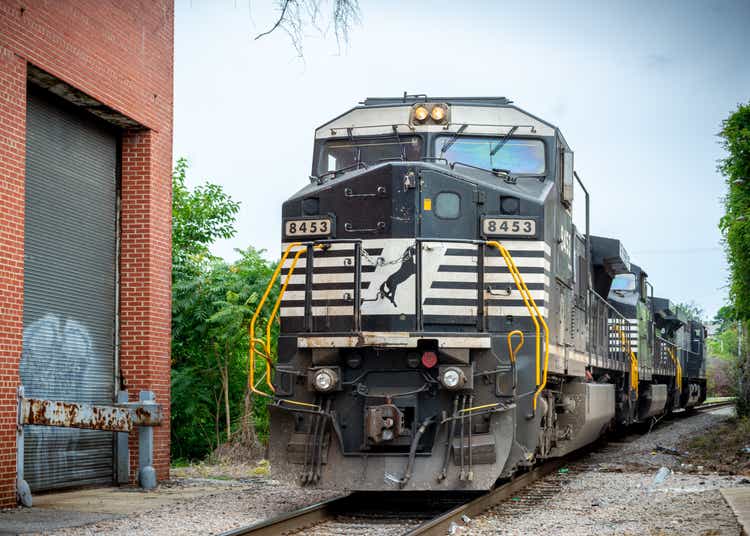 NTSB to probe Norfolk Southern safety culture after recent incidents (NYSE:NSC)