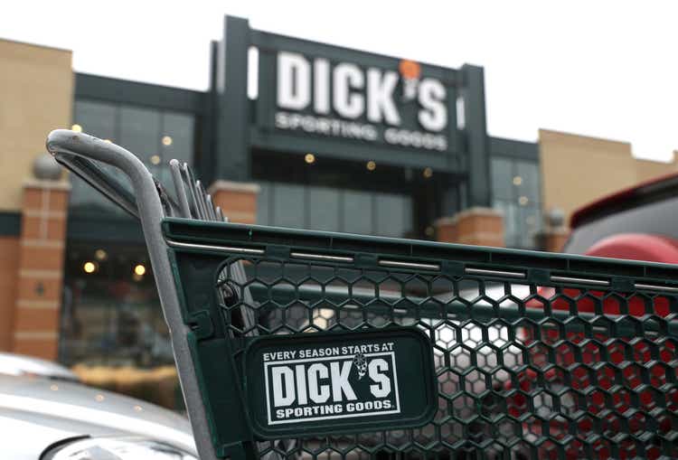 Dick"s Sporting Goods Reports Record Quarterly Earnings, Driven By Online Sales
