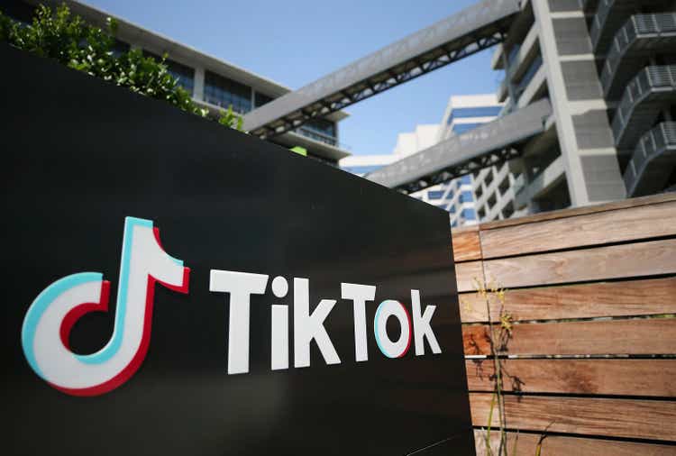 TikTok is expected to announce sales in the US in the coming weeks