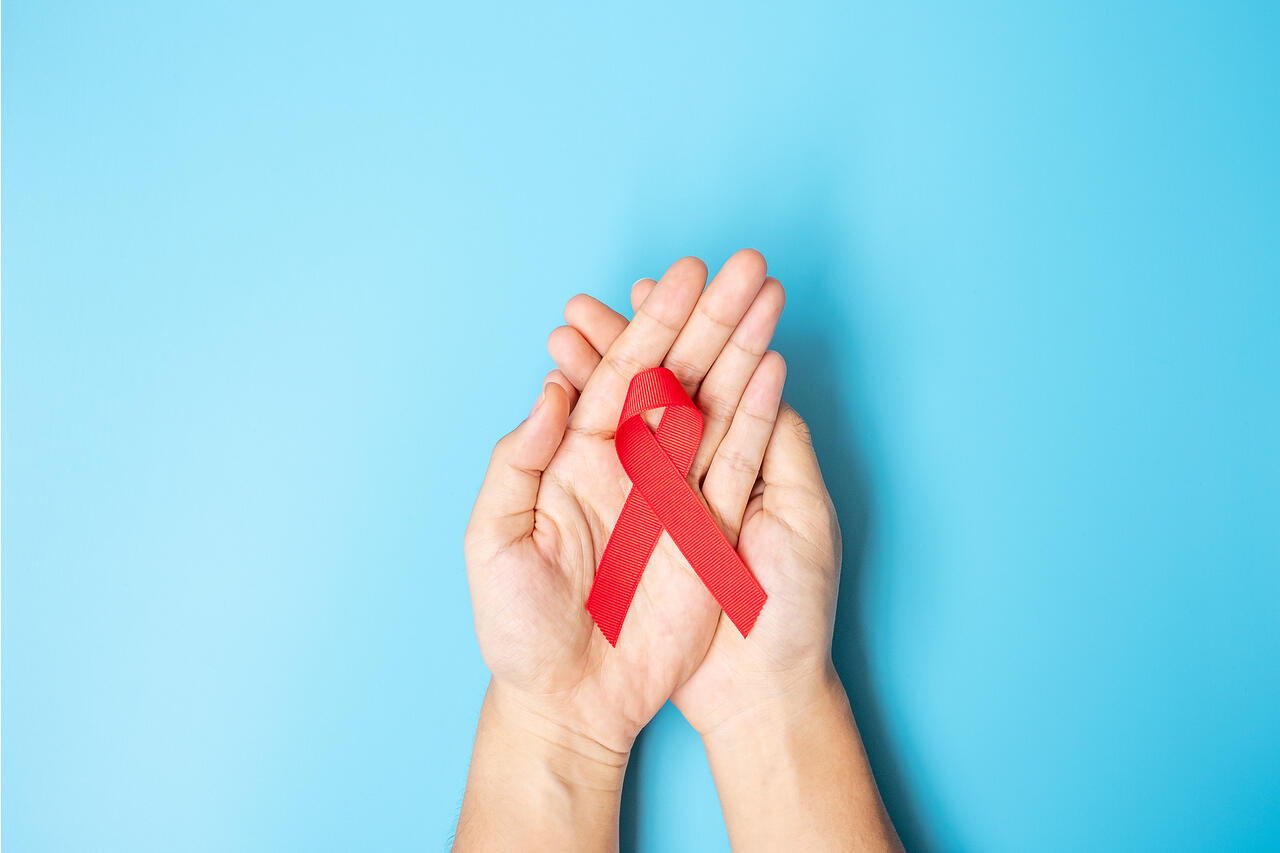 Как выглядит красная лента CytoDyn files for expanded access use of leronlimab for HIV patients Seeking Alp