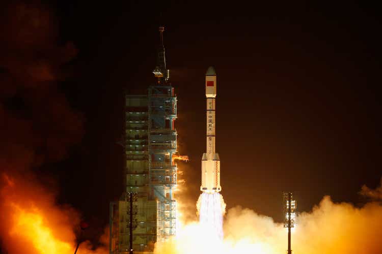 China Launches Its First Space Laboratory Module Tiangong-1