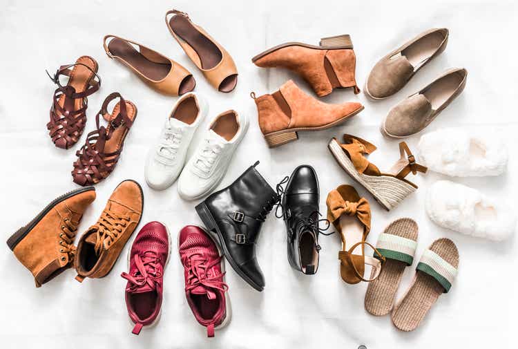 Shoe Carnival: A Cinderella Reopening Play With 25% Upside (NASDAQ:SCVL) |  Seeking Alpha