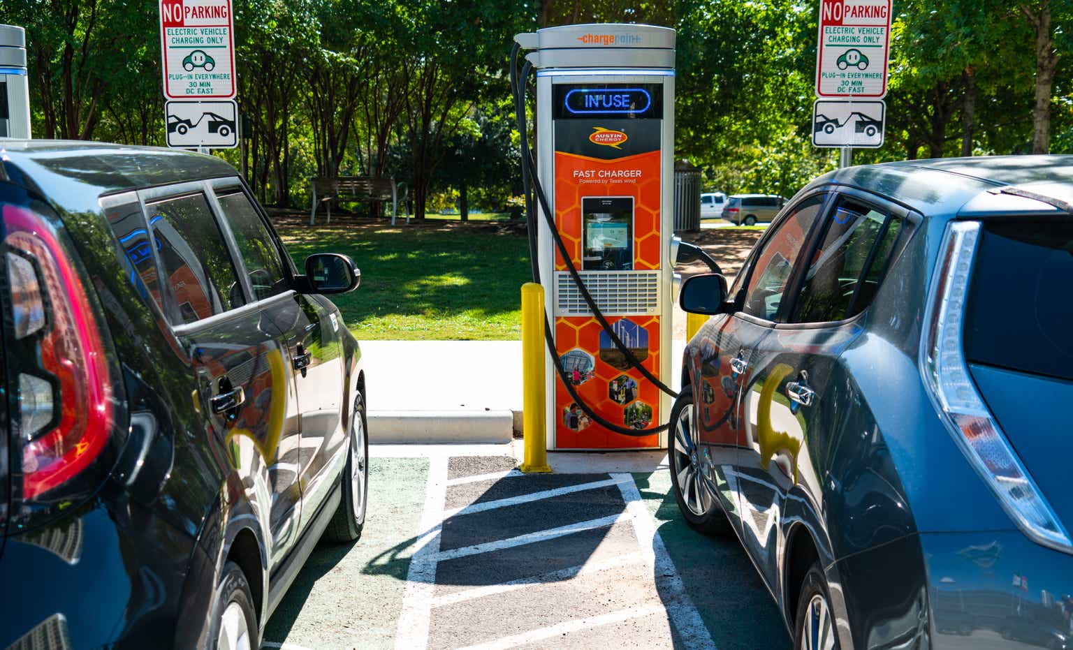 ChargePoint Stock: Buy When There Is Blood In The Streets (NYSE:CHPT ...