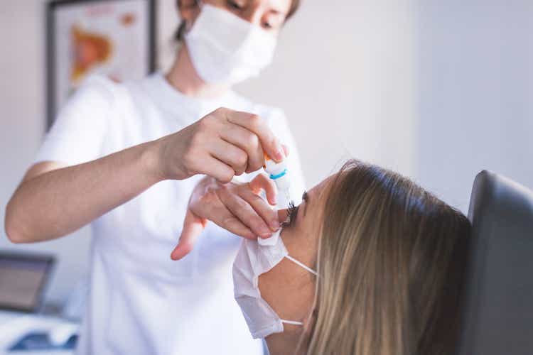 Patient having pupil dilation therapy