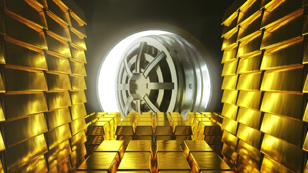 Ingot Gold in Banking Box