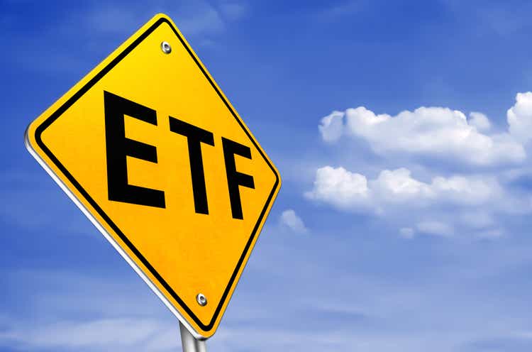 ETF Exchange Traded Fund roadsign