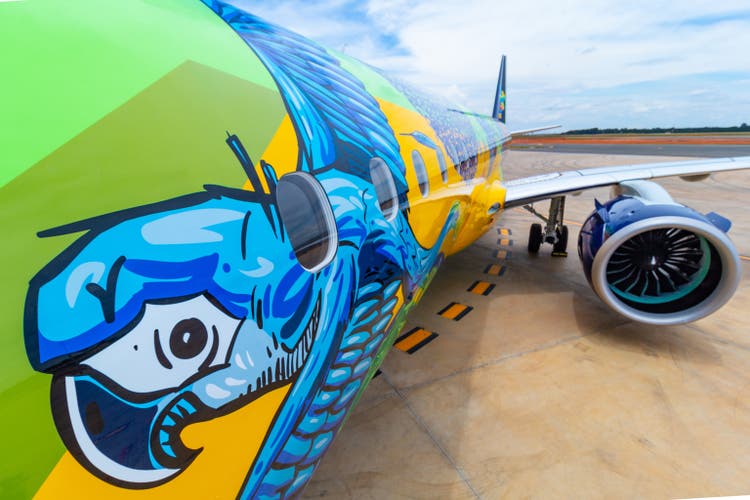Embraer 195 E2 of Azul Linhas Aereas with Ararinha Azul Livery lauch event