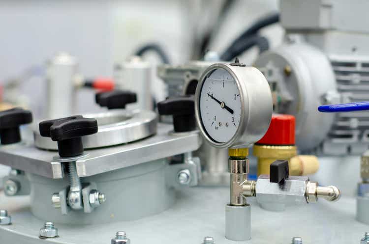 Close up of manometers on the high-pressure chamber