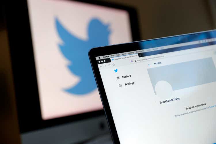 Desperate to Turn a Profit, Twitter Ends Free Access to Company